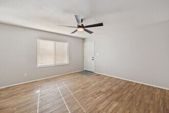 1540 E El Parque Dr in Tempe, AZ - Foto de edificio - Building Photo