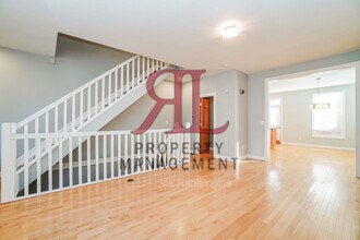 57 E Prescott St in Columbus, OH - Building Photo - Building Photo