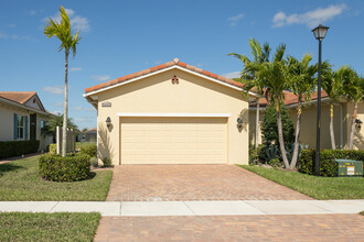 24068 SW Firenze Wy in Port St. Lucie, FL - Building Photo - Building Photo