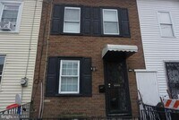 4569 Worth St photo'