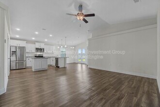 6223 Redberry Dr in Gulf Breeze, FL - Building Photo - Building Photo