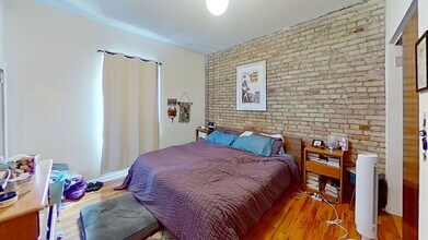 1409 W Cornelia Ave in Chicago, IL - Building Photo - Building Photo