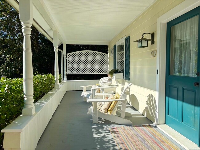 63 Kings Hwy N in Westport, CT - Building Photo - Building Photo