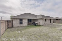 2415 Griffin Dr photo'