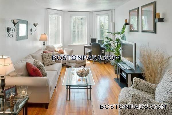 151 Park Dr in Boston, MA - Building Photo
