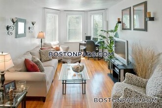 151 Park Dr in Boston, MA - Building Photo - Building Photo