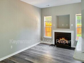 9207 Stone Meadow Dr in Richmond, VA - Building Photo - Building Photo