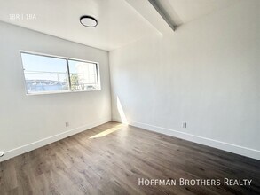 1819 S Oxford Ave in Los Angeles, CA - Building Photo - Building Photo
