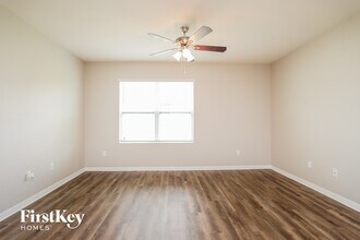 1386 Fox Squirrel Dr in Davenport, FL - Building Photo - Building Photo