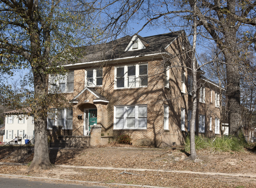 560 Kirby St in Shreveport, LA - Building Photo