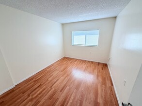 206 Benoist Farms Rd in West Palm Beach, FL - Building Photo - Building Photo