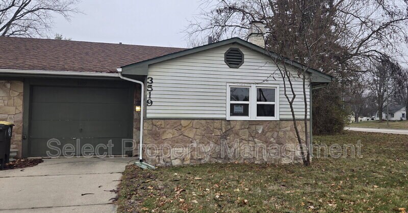 3519 Shoaff Park River Dr in Fort Wayne, IN - Building Photo