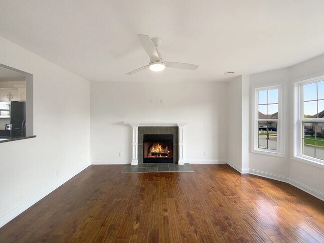 1575 Cobra Ln in Clarksville, TN - Building Photo - Building Photo