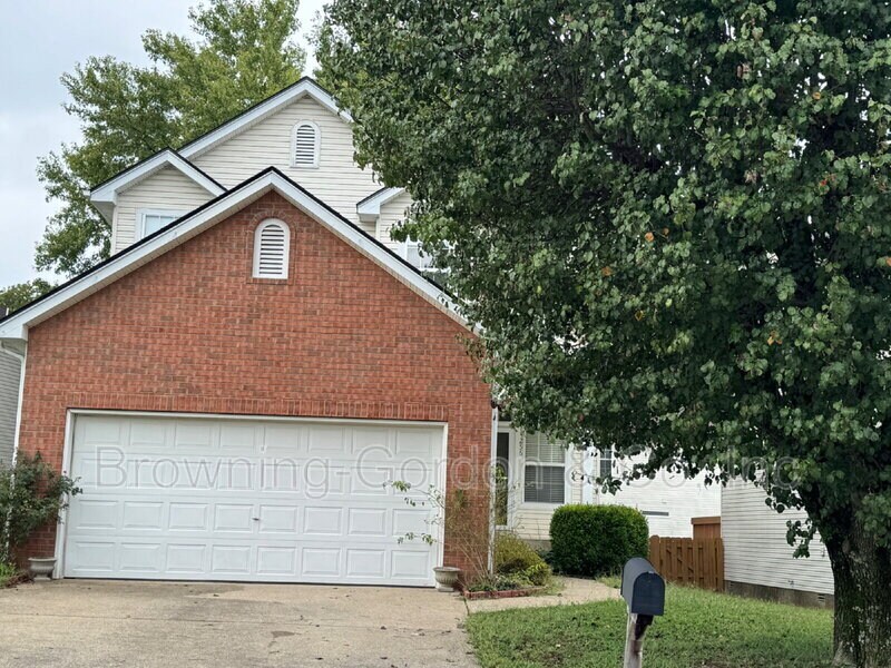 4256 Chesney Glen Dr in Nashville, TN - Building Photo