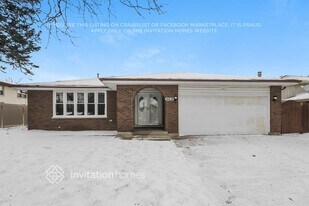 16632 Parkview Ave in Tinley Park, IL - Building Photo