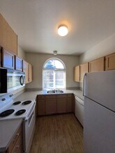 6317 Barstow Ln SE, Unit Unit 8 in Lacey, WA - Building Photo - Building Photo