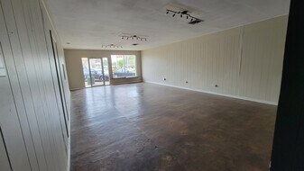 103 W Oak St in Amite, LA - Building Photo