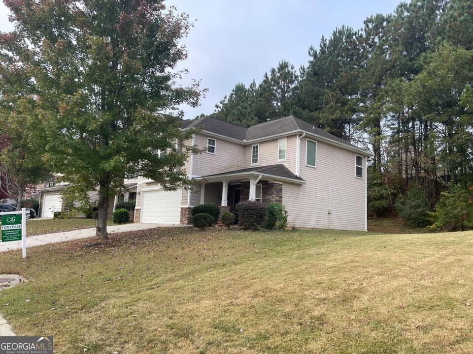 5549 Sable Way in Atlanta, GA - Building Photo