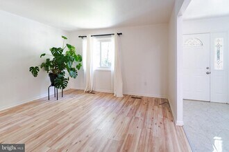 52 Austin Run Blvd in Stafford, VA - Building Photo - Building Photo