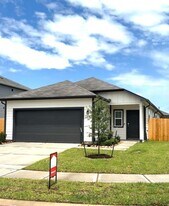 26073 Hampshire Dr in Magnolia, TX - Building Photo