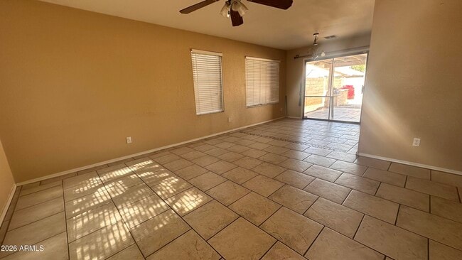8568 W Caron Dr in Peoria, AZ - Building Photo - Building Photo
