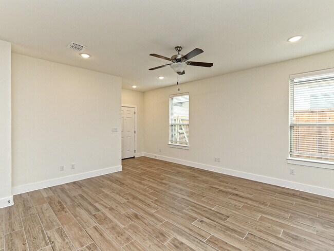432 Parkline Dr in Georgetown, TX - Foto de edificio - Building Photo