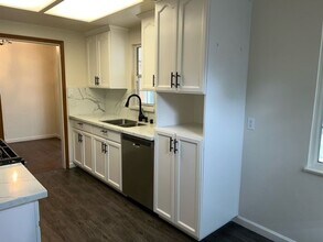 4205 41st Ave in Sacramento, CA - Building Photo - Building Photo