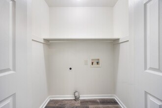 111 Forest View Dr in Nashville, NC - Building Photo - Building Photo