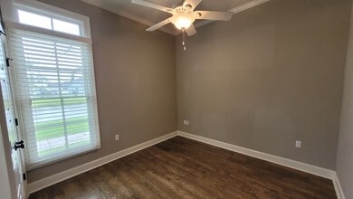 2713 Lago Ln in Baton Rouge, LA - Building Photo - Building Photo