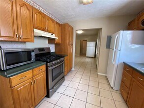 104 1/2 W 55th St in Austin, TX - Building Photo - Building Photo