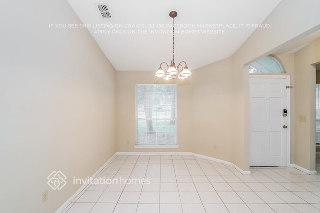 12621 Gandalf Ln in Jacksonville, FL - Foto de edificio - Building Photo