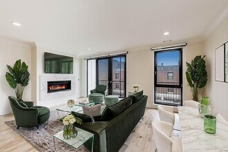 5015 N Lincoln Ave, Unit #  03S in Chicago, IL - Foto de edificio - Building Photo