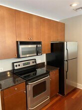 1501 Doyle Carlton Dr in Tampa, FL - Building Photo - Building Photo