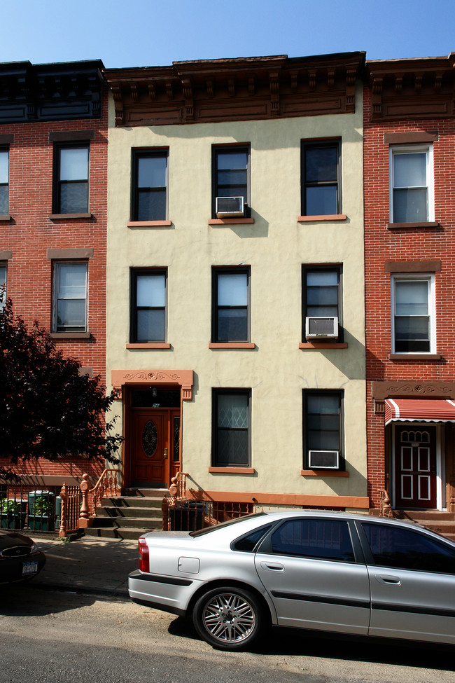 70 16th St in Brooklyn, NY - Building Photo - Building Photo