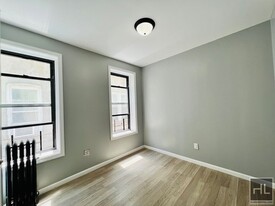 237 E 94th St in Brooklyn, NY - Building Photo - Building Photo