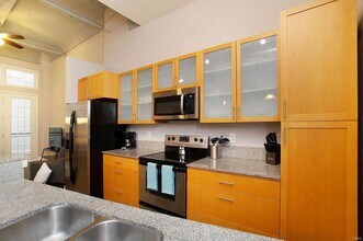 1136 Washington Ave in St. Louis, MO - Building Photo - Building Photo