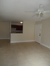 10773 CLEARY Blvd, Unit 110 in Plantation, FL - Building Photo - Building Photo