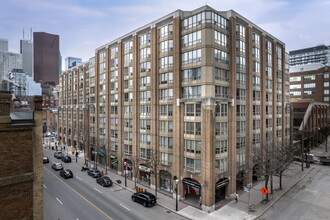 Old Yorke Place I & II in Toronto, ON - Building Photo - Building Photo