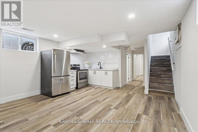 property at 2027 Brampton St