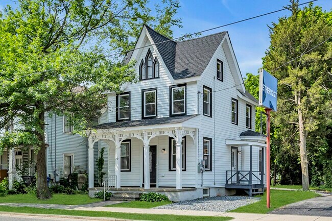 19 E Main St in Quinton, NJ - Building Photo - Building Photo