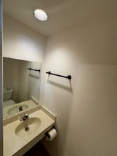 5 Hawk Run Ct in Gaithersburg, MD - Building Photo - Building Photo