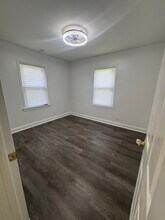 7940 W 71st St in Bridgeview, IL - Building Photo - Building Photo