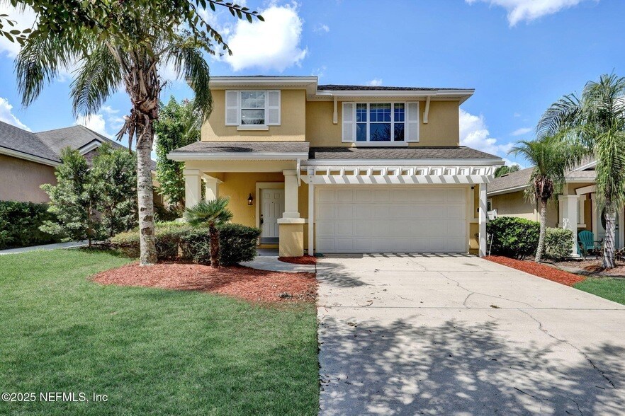 142 Woodland Greens Drive in Nocatee, FL - Building Photo