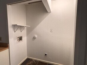 1821 Donna St in Arlington, TX - Building Photo - Building Photo