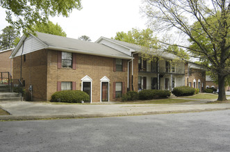 Highland Willows in Riverdale, GA - Building Photo - Building Photo