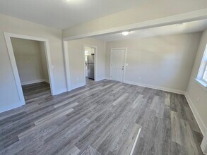 9447 Peachtree St in Norfolk, VA - Building Photo - Building Photo