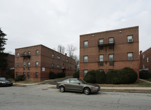 Cliveden Manor in Philadelphia, PA - Building Photo - Building Photo