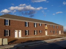 2021-2025 Willow Dr Apartments