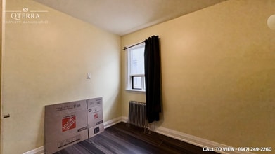 2026 Weston Rd in Toronto, ON - Building Photo - Building Photo