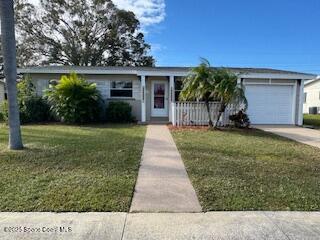 608 Buckingham Ave in Melbourne, FL - Building Photo